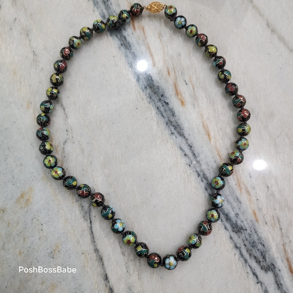 Vintage Black Cloisonné Bead Necklace with Floral Motif & Filigree Clasp - Picture 5 of 7